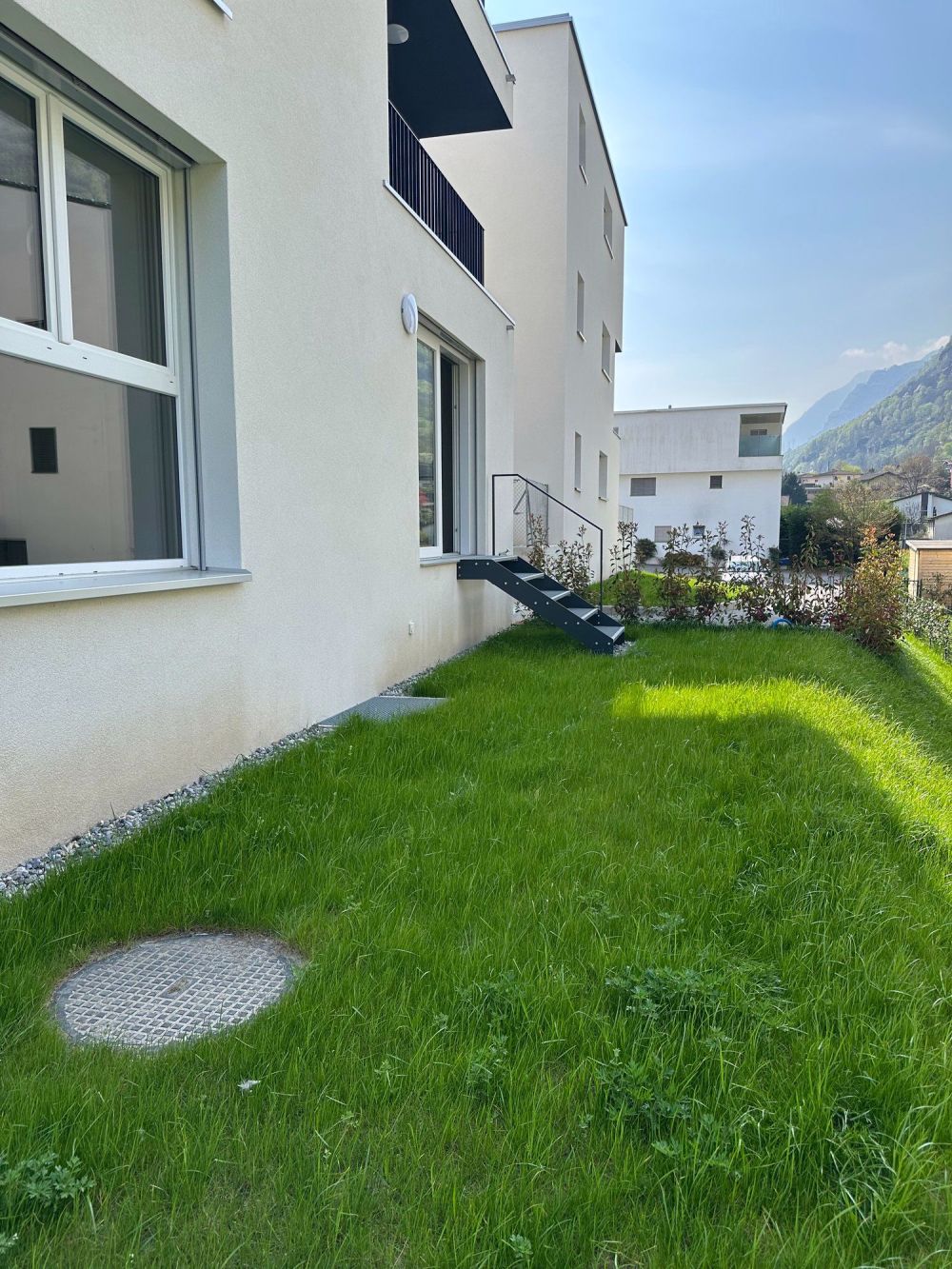 Appartamento 3.5 con ampio giardino - Bild 6