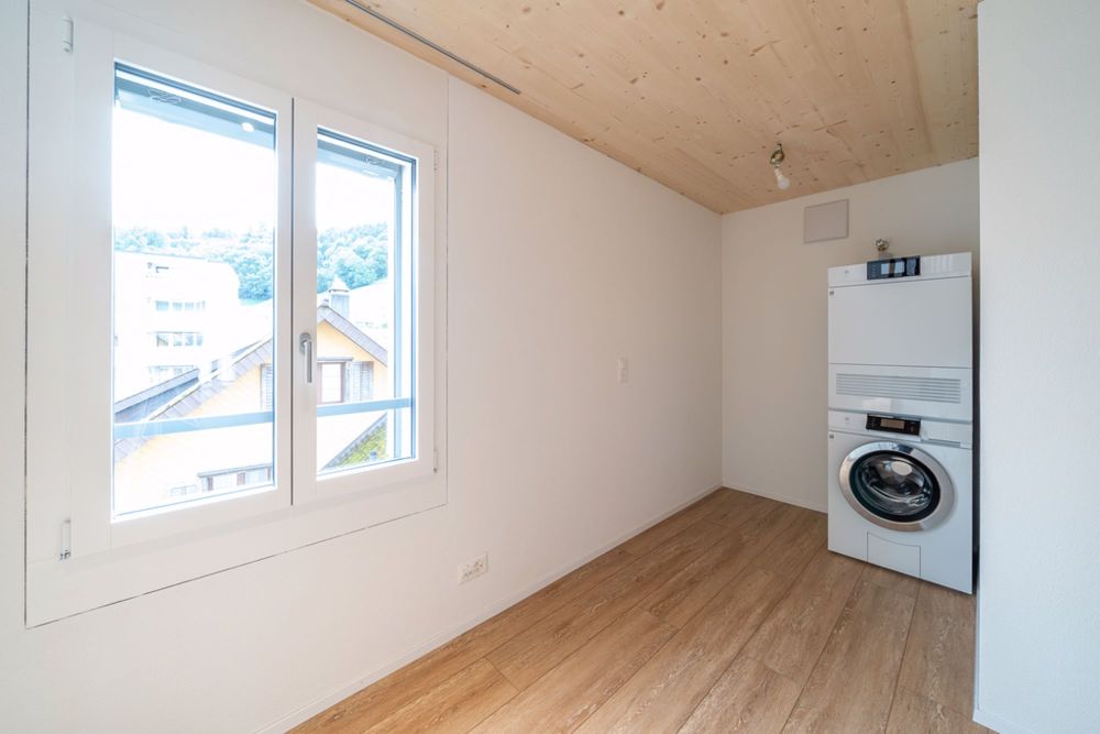 5.5 Zimmer Neubau Maisonettewohnung über dem Nebel in Einsiedeln - Waschturm