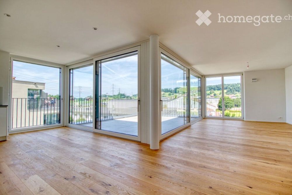 Moderne 3.5-Zimmer-Attikawohnung in Eschenbach SG - Bild 1