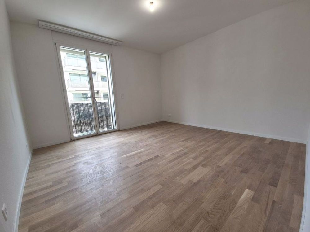 Appartement neuf de 2.5 pièces au 1er étage avec encadrement pour senior et 2 balcons - Bild 7