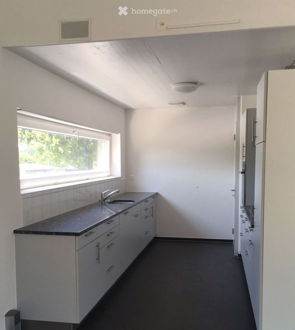 Frisch sanierte 4.5-Zimmerwohnung mit Aussicht – direkt am Moossee - Bild 2