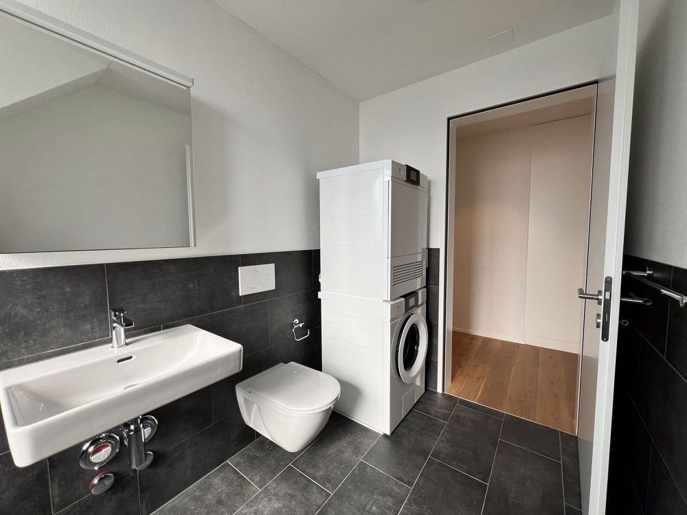 Modernes Wohnen an familienfreundlicher Lage - Bad mit Dusche