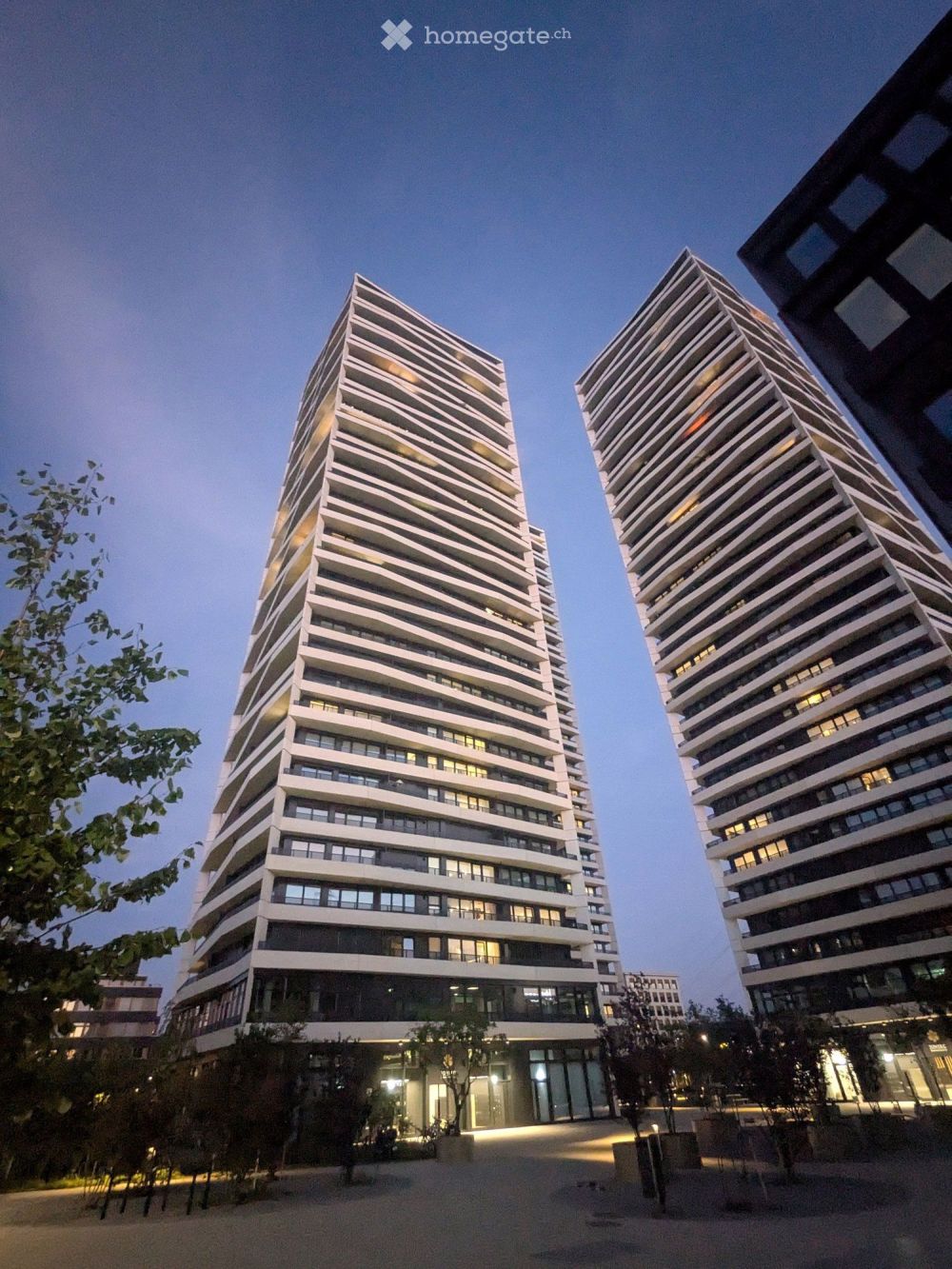 Exklusives Wohnen mit Weitblick - Bild 1