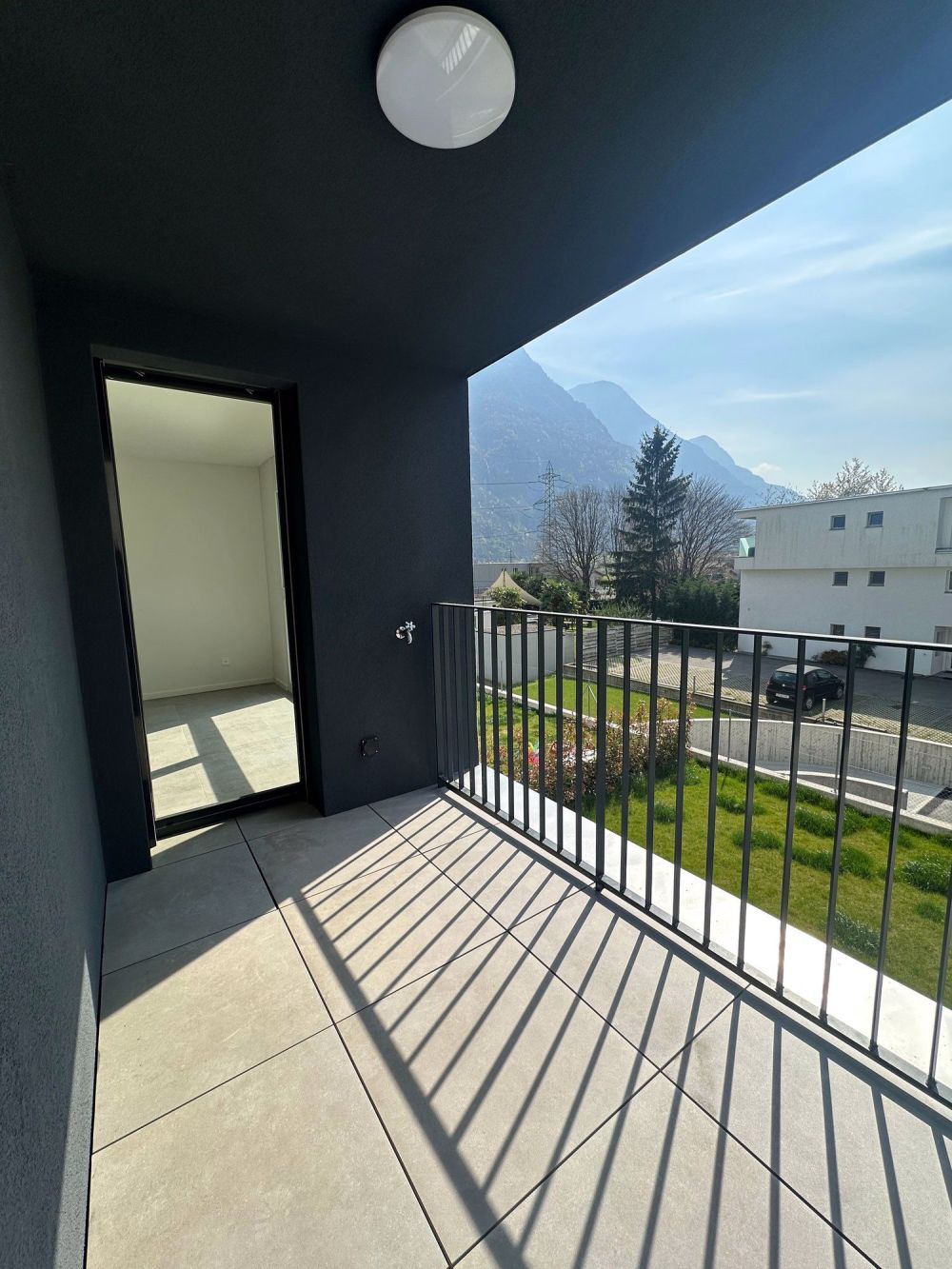 Appartamento 2.5 Camere con ampio Balcone - Bild 7