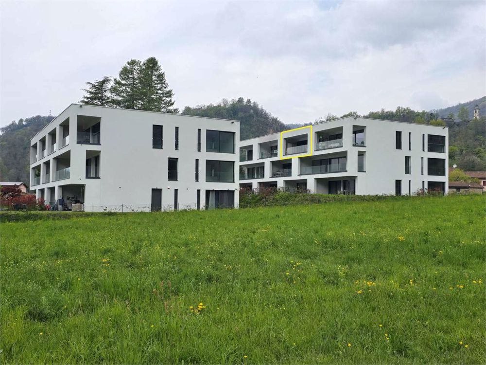 Neue 2.5-Zimmer-Wohnung mit Terrasse und Waschküche in einem Haus - Bild 3