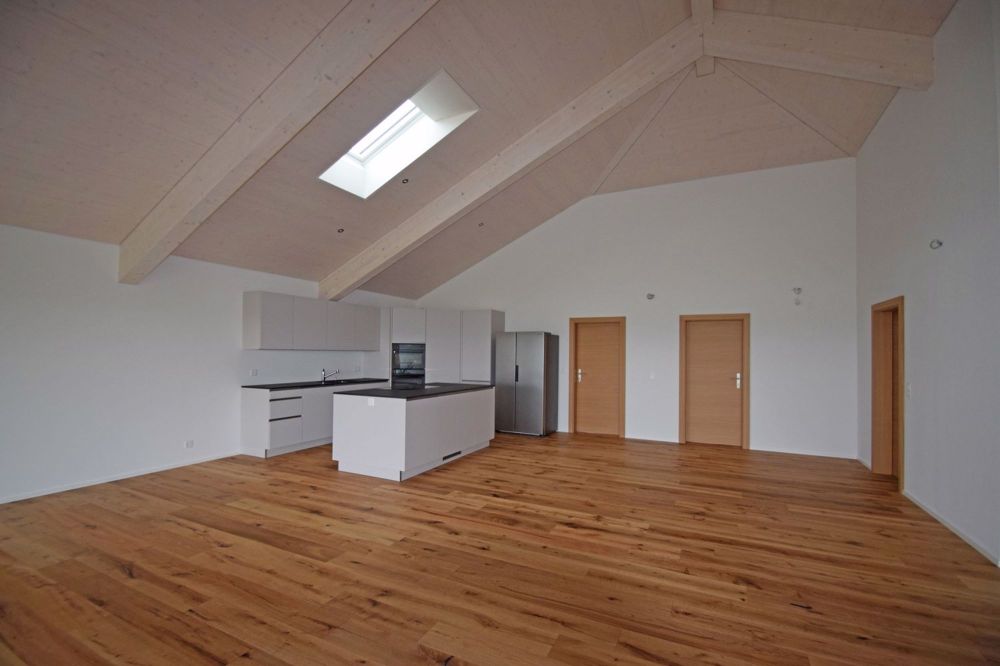 Exklusive 3.5-Zimmer-Dachwohnung - Ihr Traumzuhause in Agriswil - Bild 2