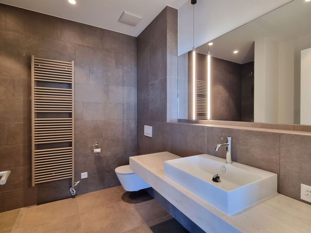 Terrassenwohnung an Top Panorama Lage mit unverbaubarer Berg- und Seesicht - Bild 11