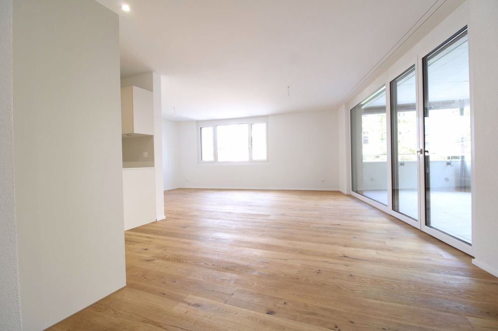 Grosszügige 4.5-Zimmerwohnung mit Balkon und hohem Wohnkomfort - Bild 6