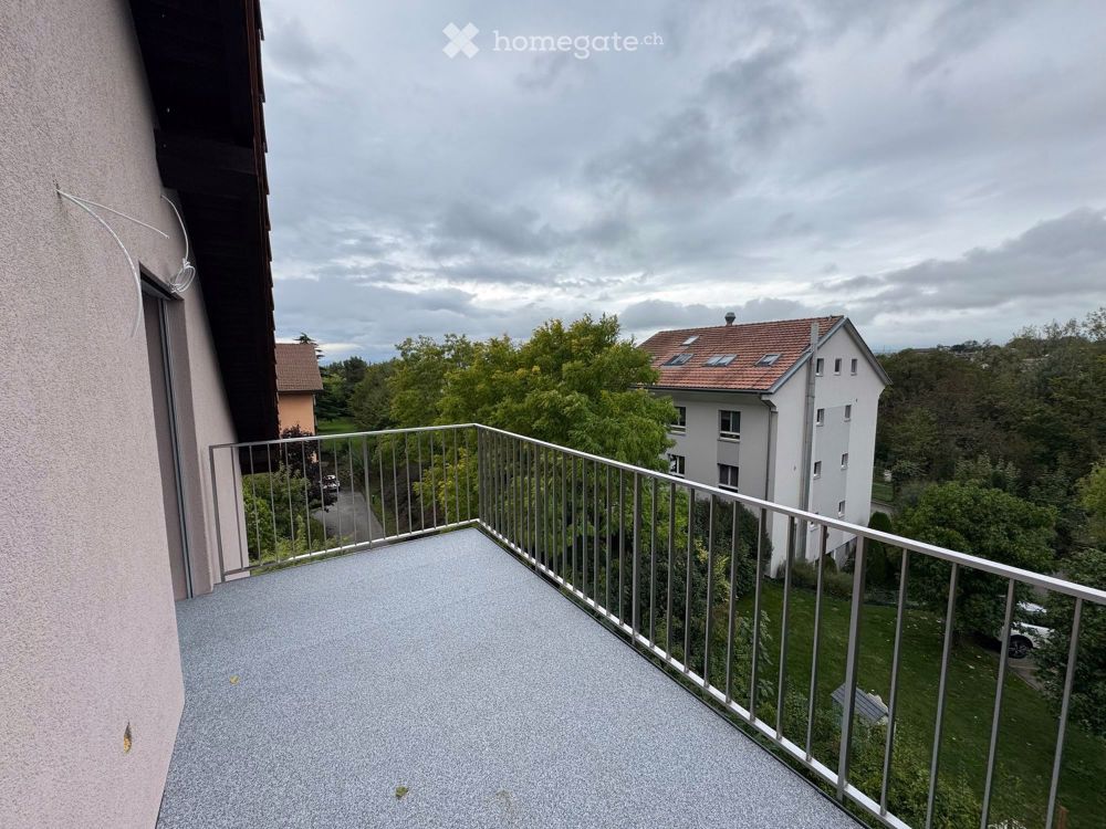 Schönes 3.5-Zimmer-Apartment in Saint-Sulpice renoviert - Bild 4