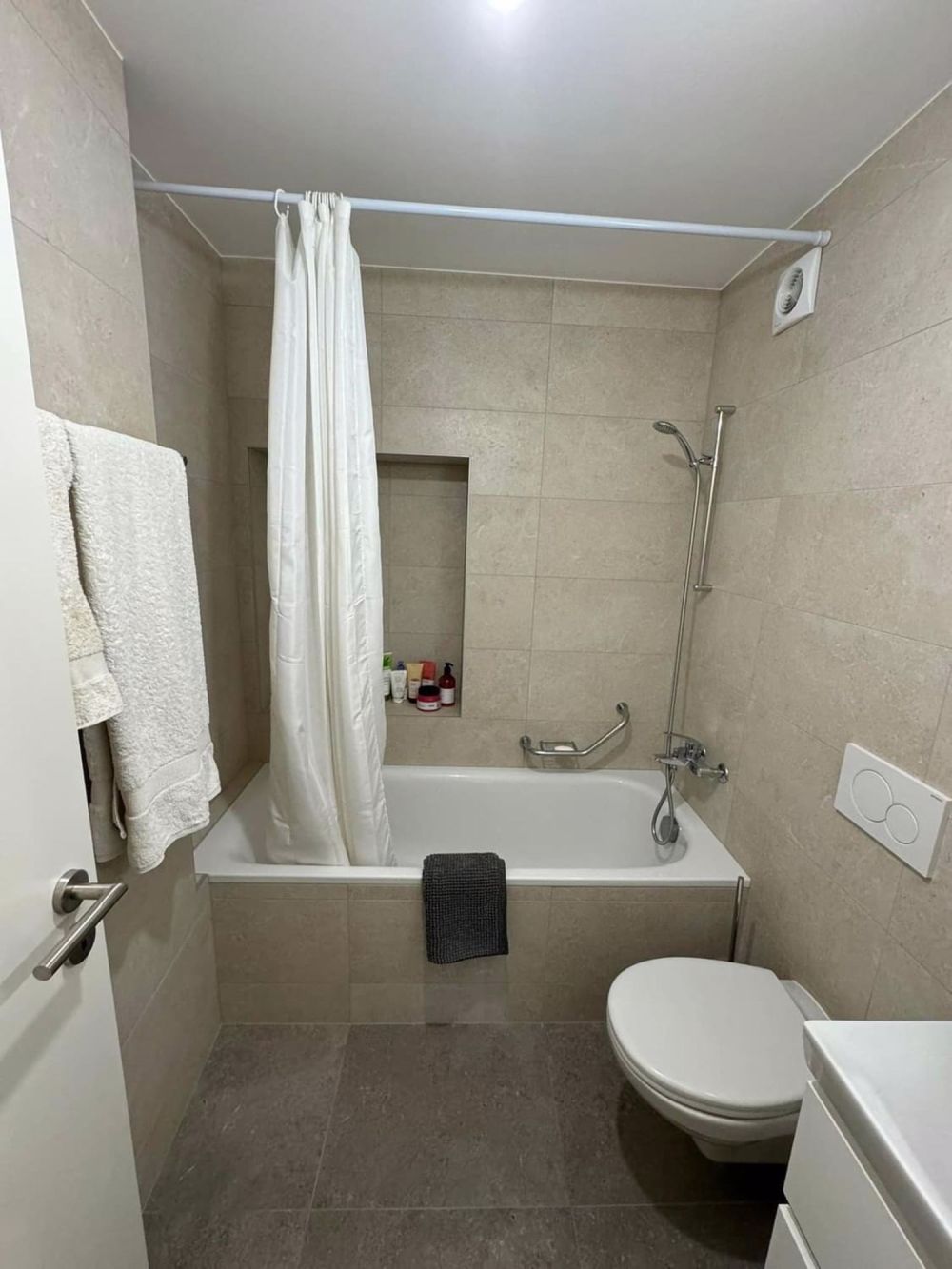 Sehr schönes Apartment 3,5 Zimmer, Stadtzentrum - Bild 5