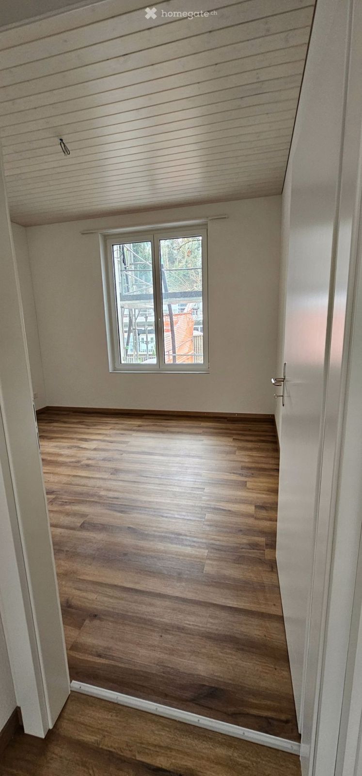 Moderne 4-Zimmer-Wohnung mit grosser Terrasse und Sonnen Balkon in Langnau im Emmental - Bild 6
