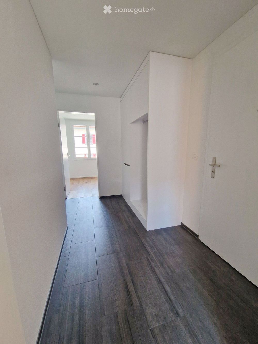 Moderne 3.5-Zimmer-Wohnung in Seewis Dorf zu vermieten - Bild 2