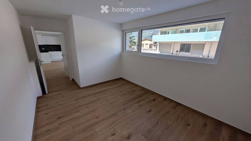 Sachsen – 2,5 Zimmer neu mit Terrasse, Garten und Parkplatz - Bild 4