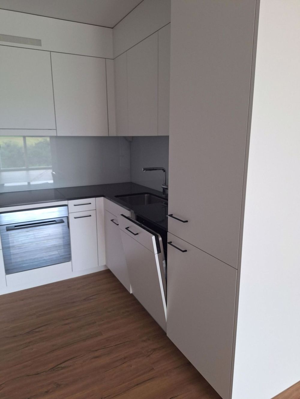 Erstvermietung: 2.5 Zimmerwohnung mit 61m2 - Bild 3