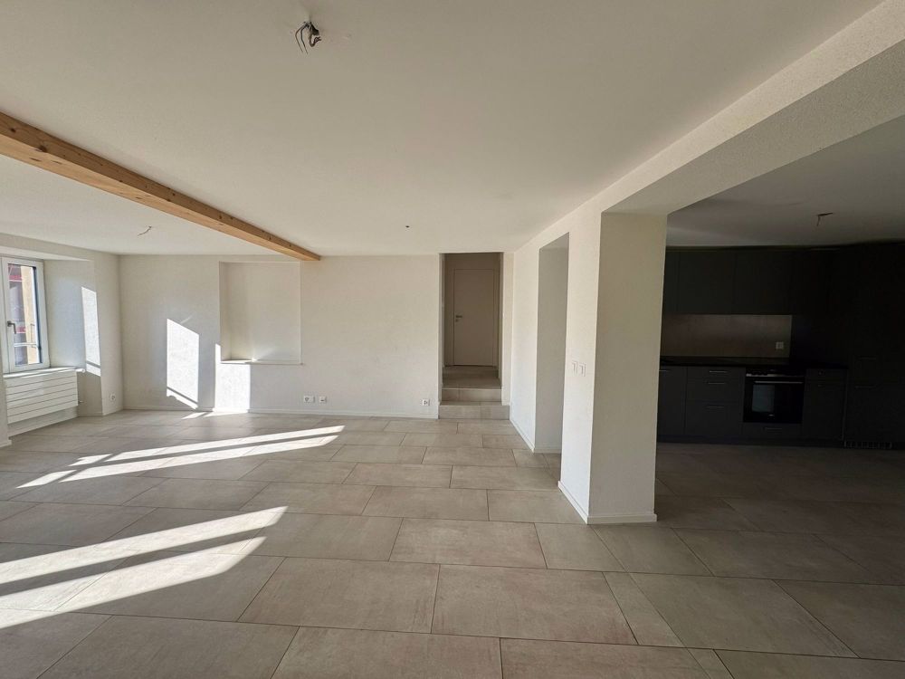 Superbe appartement de 2,5 pièces au centre ville de La Sarraz avec jardin privatif - Bild 9