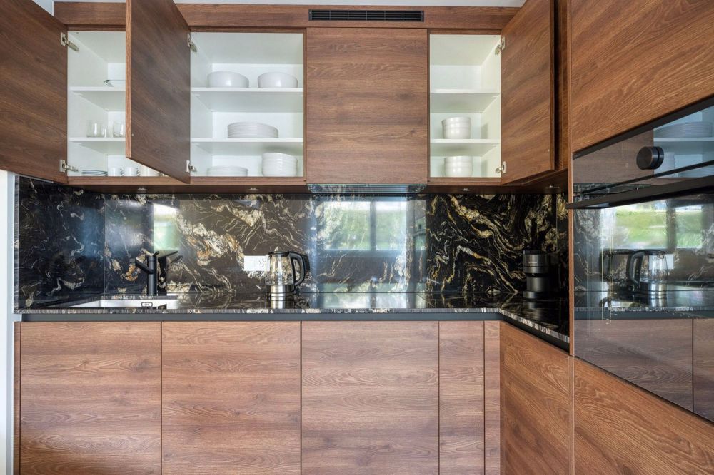 Trendy Wiedikon 2.5ZW mit Keller + W/T, nah am Markt, über Blueground - Bild 7