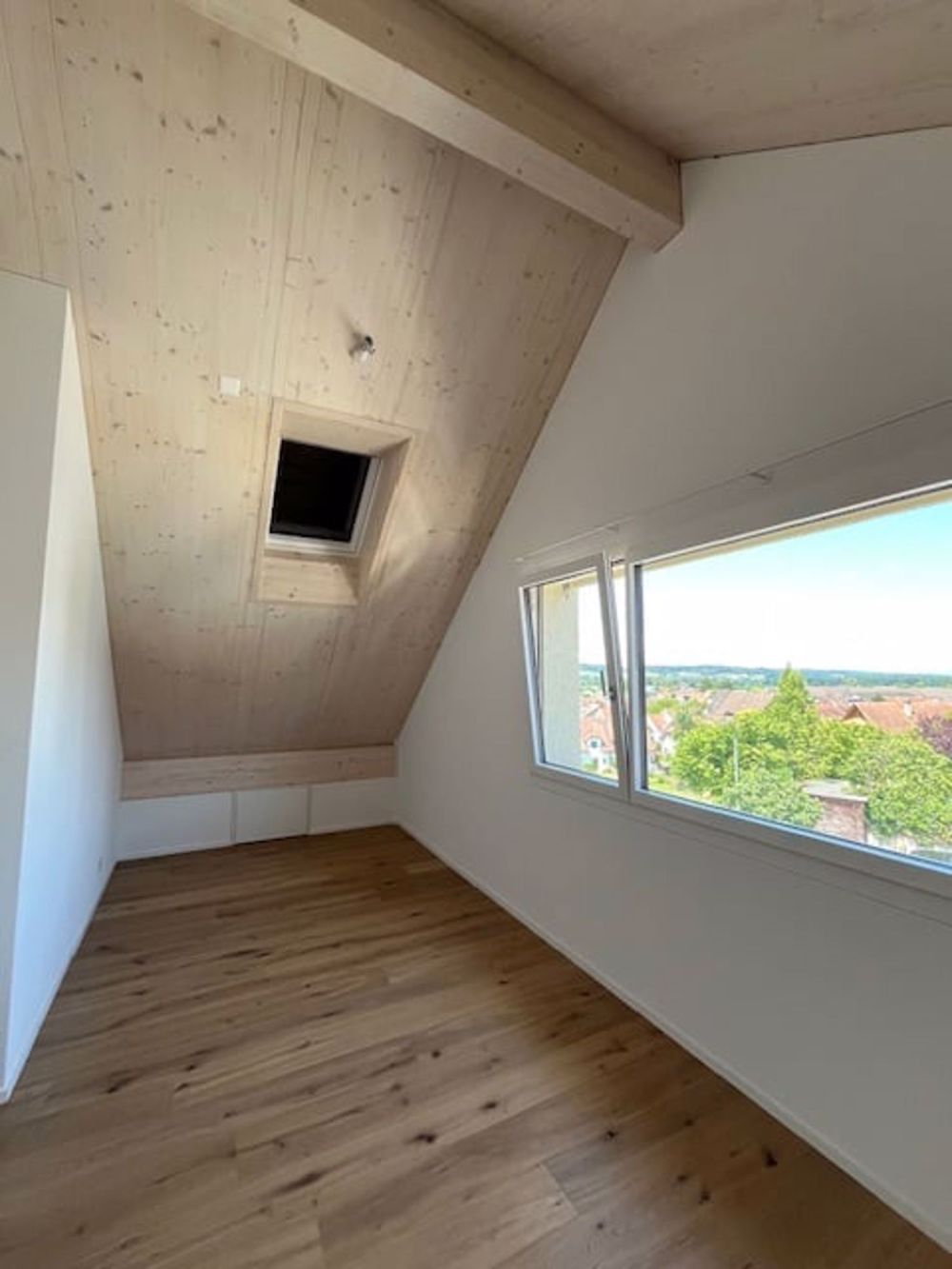 Moderne 3.5-Zimmer-Wohnung mit Panoramablick in Jonen - Bild 7
