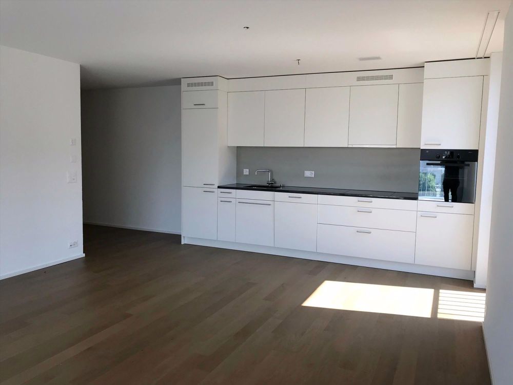 Erste eigene Wohnung? Dann sind Sie hier goldrichtig! - Küche
