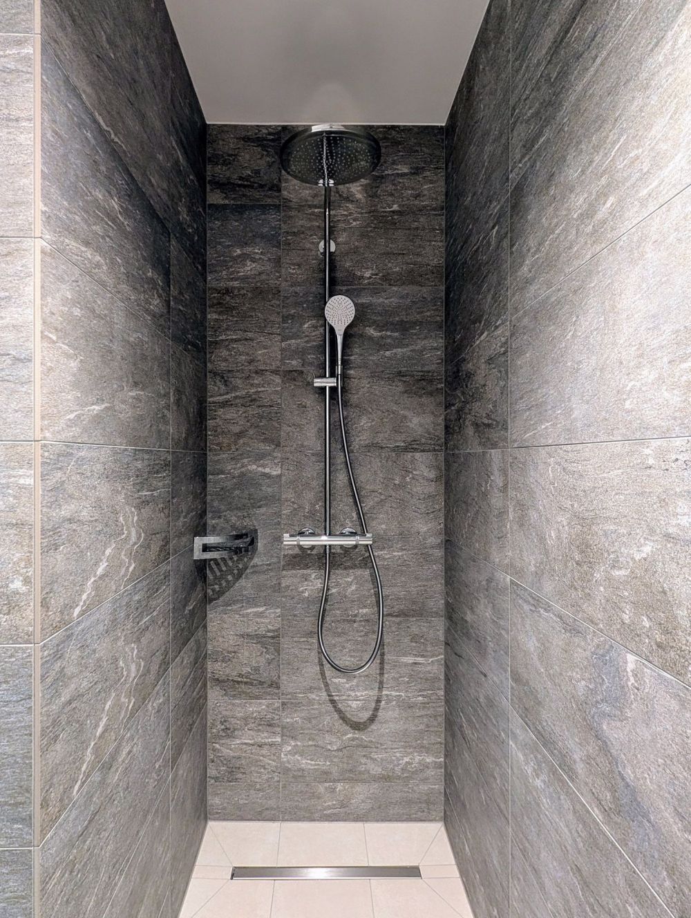 Helle und top ausgestattete Wohnung an ruhiger Lage - Bild 12