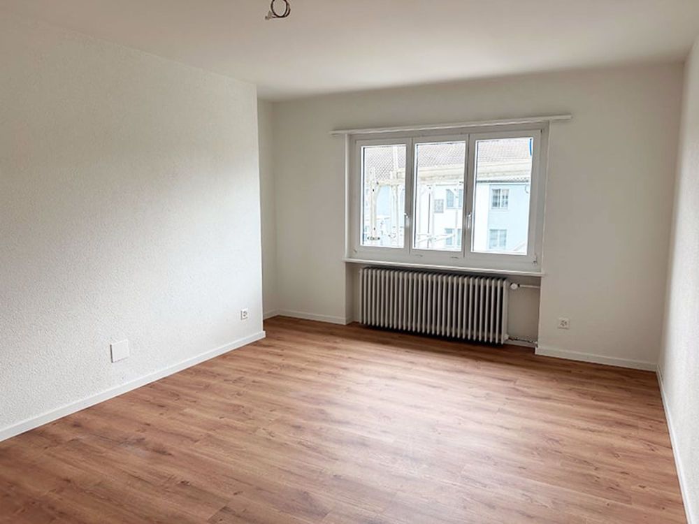 Erstvermietung einer modern renovierten 6.5-Zimmerwohnungen mit 15m2 Balkon - Bild 8