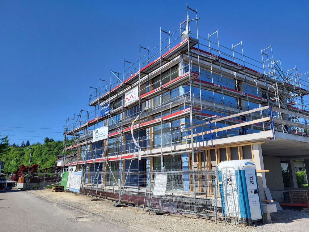 Erstvermietung: Exklusive Attikawohnung in Windisch - stilvoll, modern, hochwertig ausgebaut und zentral gelegen - Bild 1
