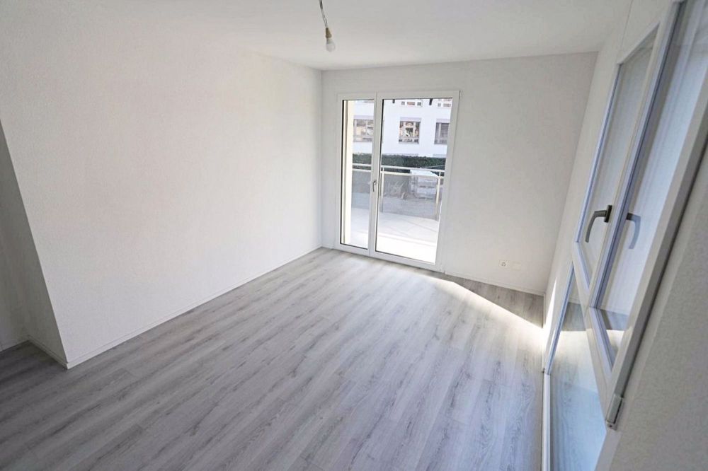 Neue 3,5-Zimmer-Wohnung // 2 Schlafzimmer // Erdgeschoss mit Balkon-Terrasse - Bild 4