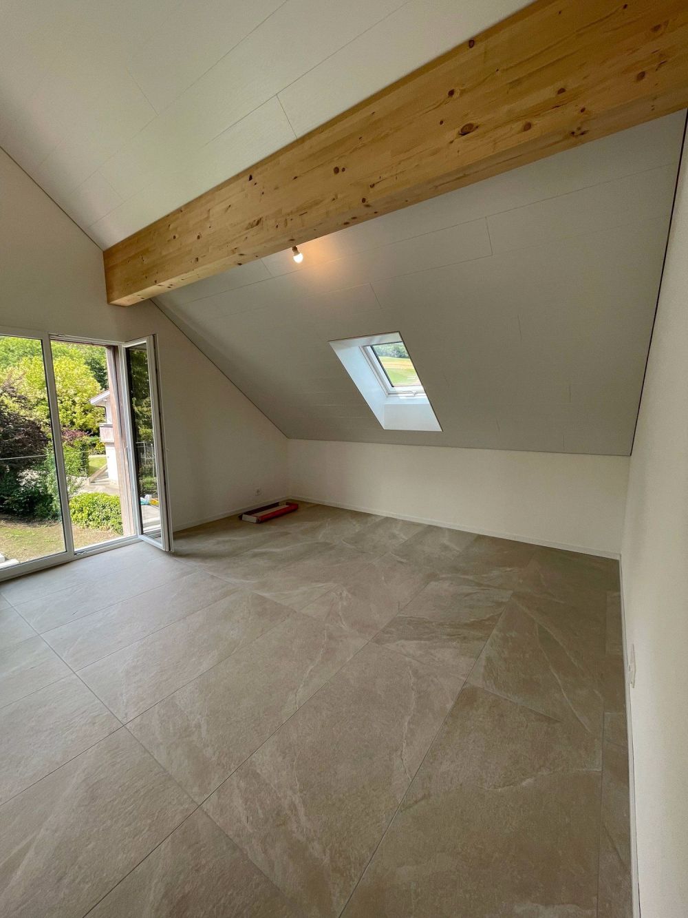 Neubau - Prächtige 3,5-Zimmer-Wohnung in Champagne - Bild 5