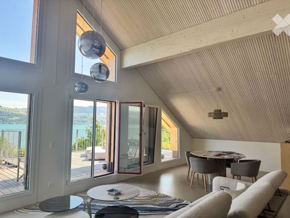 Traumhafte 3.5-Zimmer-Dachwohnung mit Seeblick und und privatem Seezugang in Uerikon - Bild 3