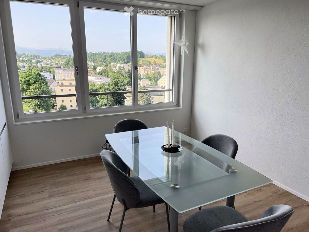 Moderne 3.5-Zimmer-Wohnung mit Panoramablick in Wetzikon - Bild 3