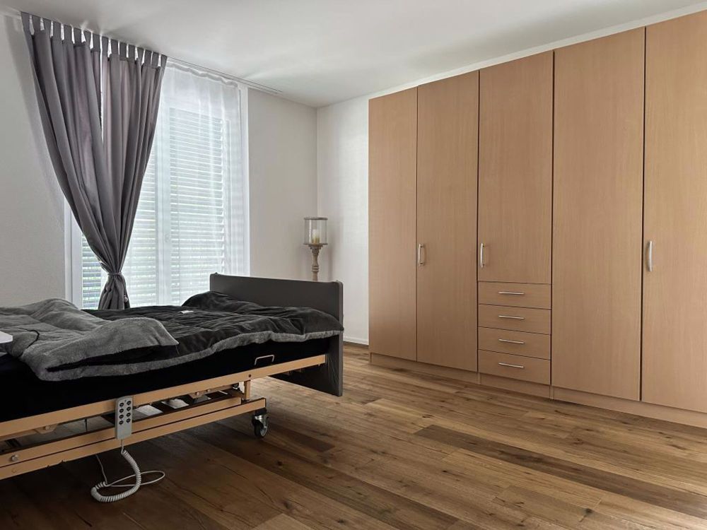 Exklusive Mietwohnung im Eigentumsstandard - Schlafzimmer mit Bad en Suite