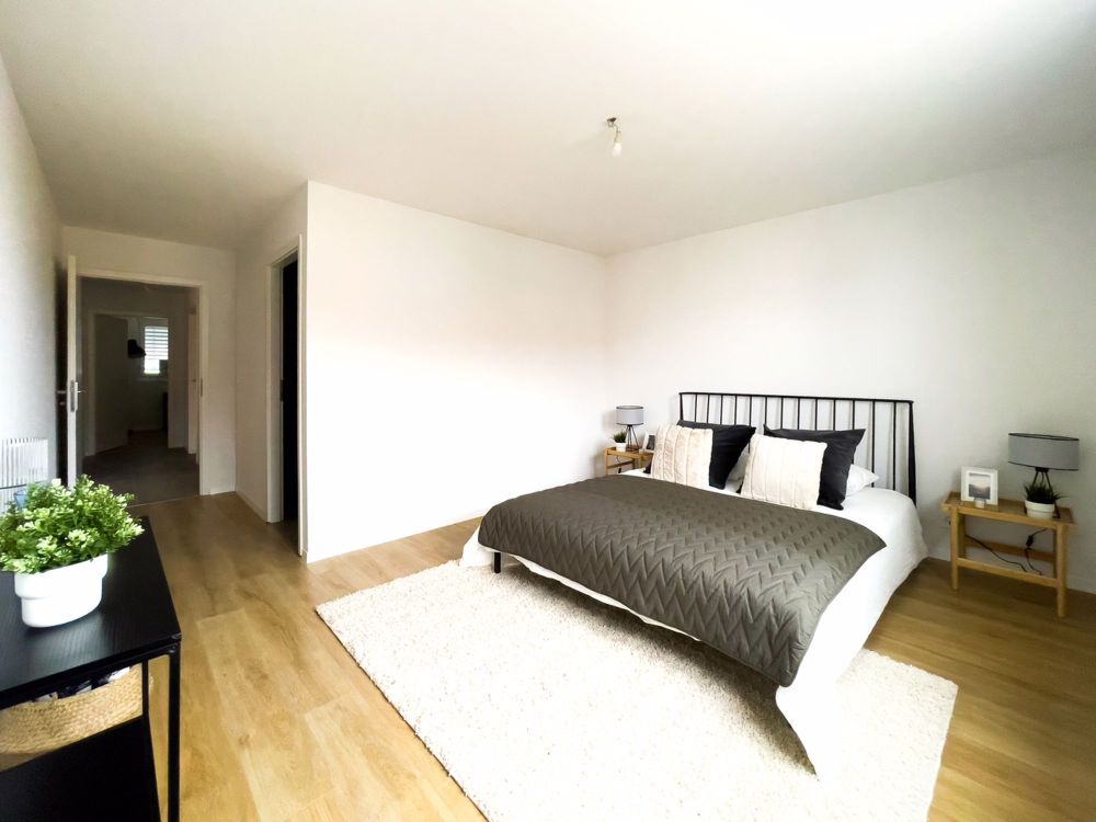 Großes 3,5-Zimmer-Apartment mit 2 Balkonen, neu - Bild 7