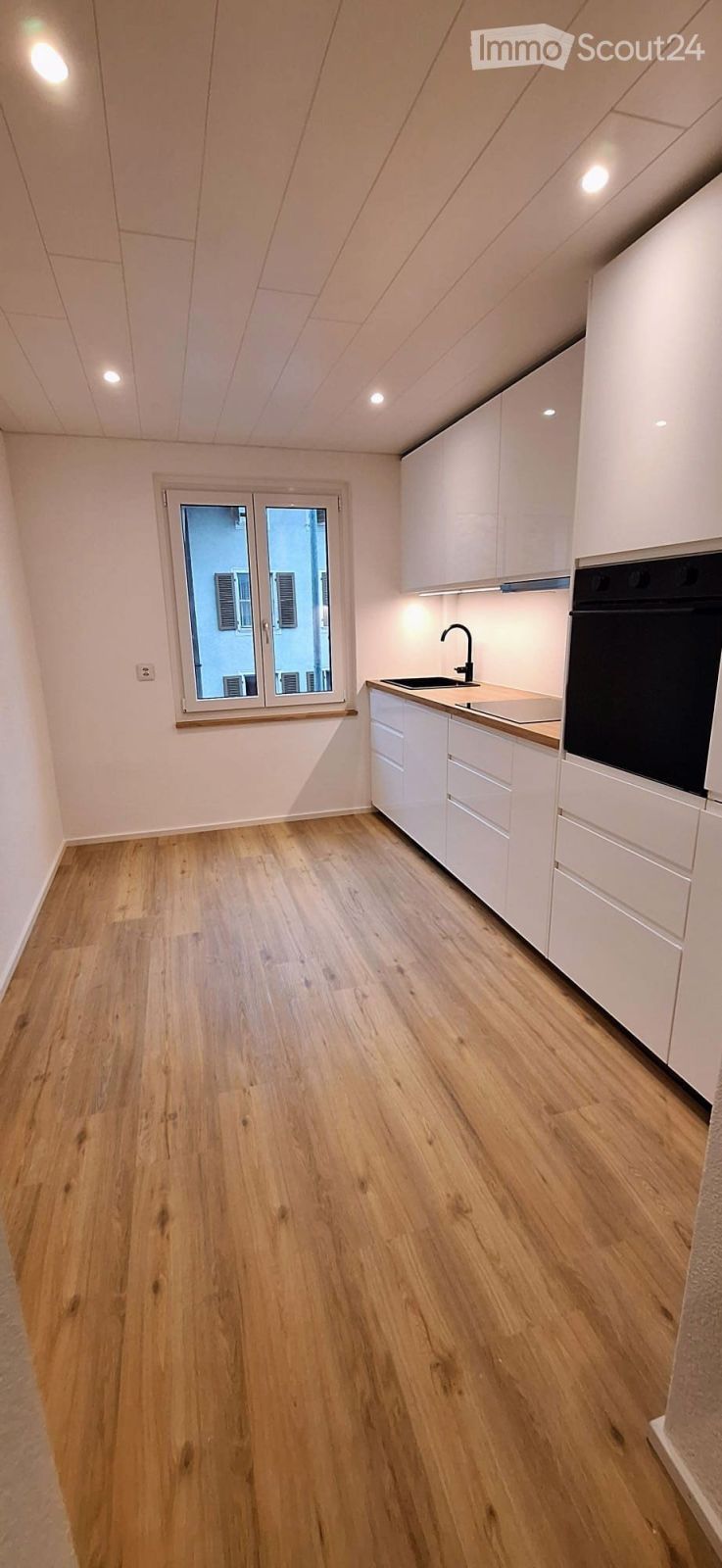 Moderne 3.5-Zimmer-Wohnung mit Balkon in Steffisburg - Bild 2