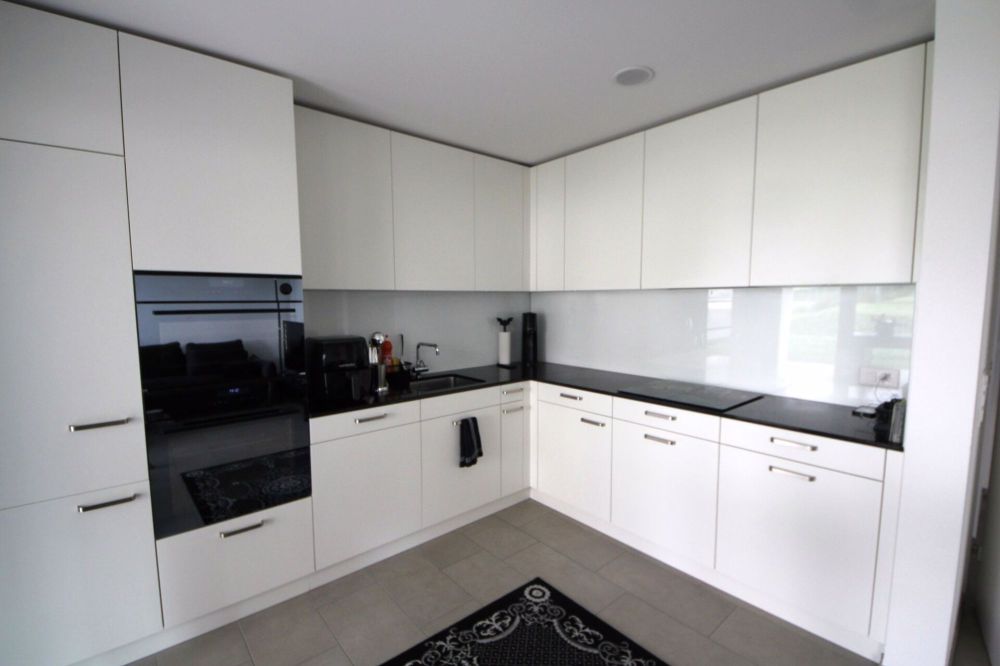 Moderne und helle 2.5-Zimmerwohnung zu vermieten - Bild 2