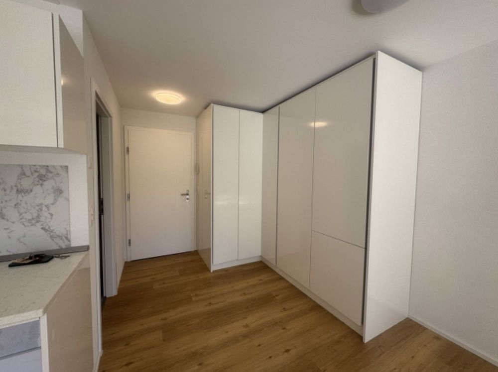 Wunderschöne 3.5 Zimmerwohnung im 1. OG - sofort verfügbar - Bild 6