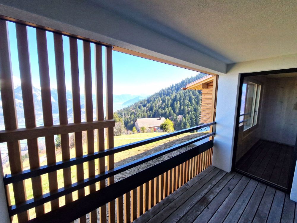 wunderschönes Wohnen im Naturparadies vom Gonzen - Bild 2
