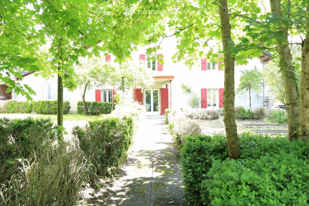 4 pièce de charme avec cheminée & jardin/4 room apt w/ garden & firepl - Bild 1