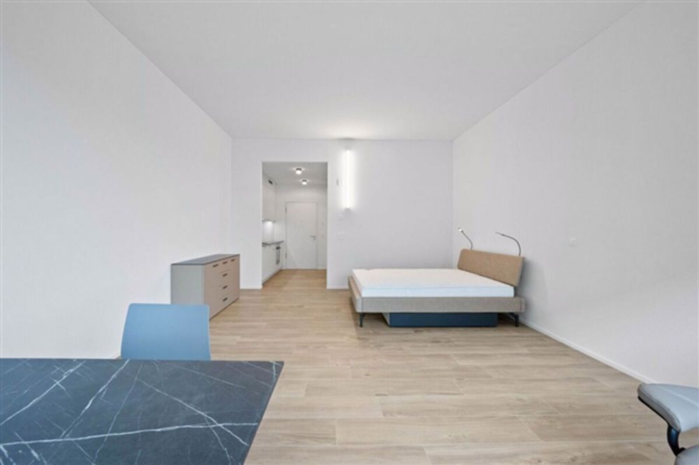 Loft-Atelier möbliert mit 36 m2 im 1. Obergeschoss - Bild 4