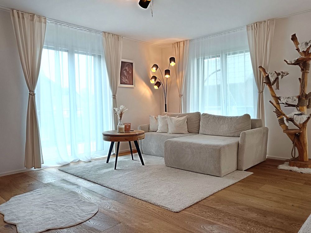Wunderschöne 4.5-Zimmer-Wohnung mit Weitblick - Bild 1