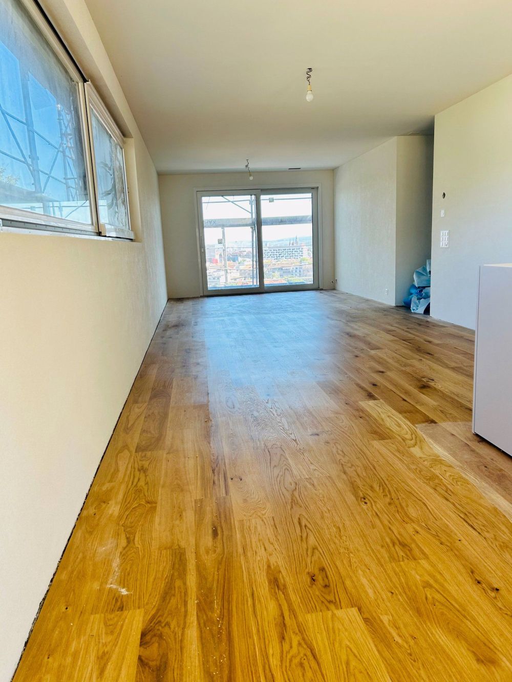 Neubau (2025): 4.5 Zimmer-Garten-Wohnung mit Aussicht über Basel - Bild 3