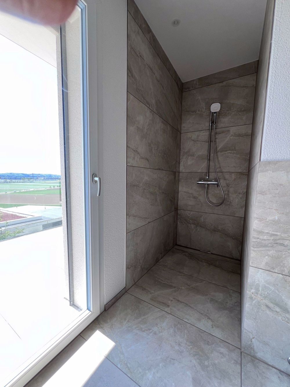 81 m2 3.5-Zimmer-Attikawohnung mit 92 m2 Terrasse - Bild 11