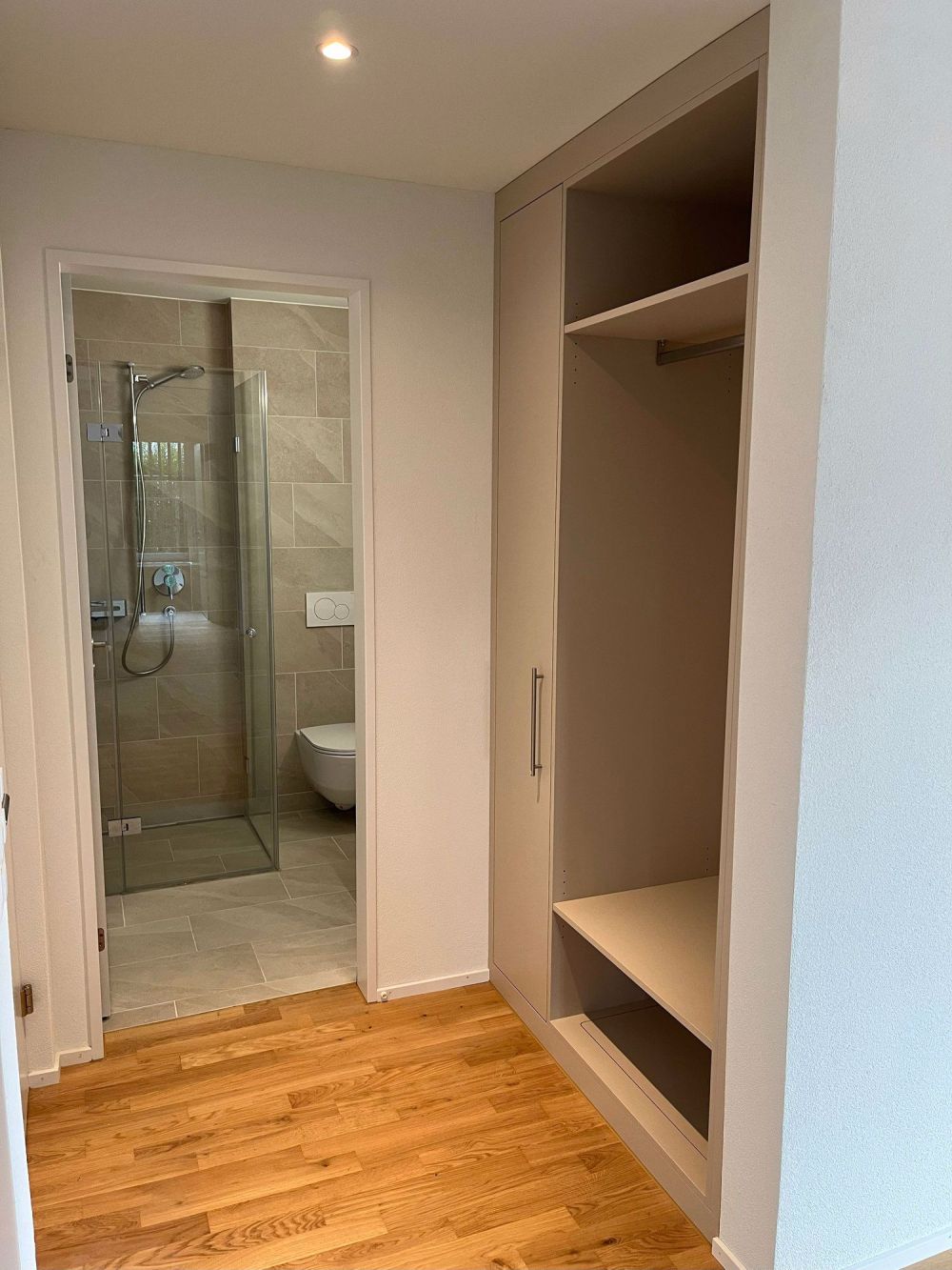 Attraktive Neubauwohnung in bester Lage zu vermieten - Bild 7