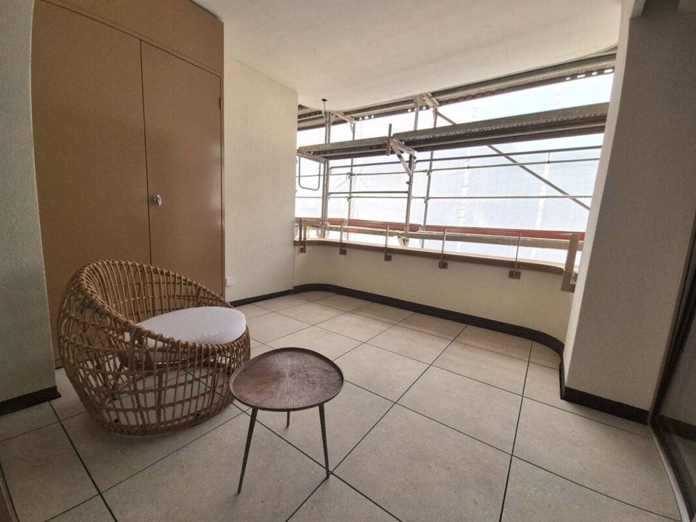 Prairie 2 - 2.5-Zimmer-Wohnung im 4. Stock - Balcon