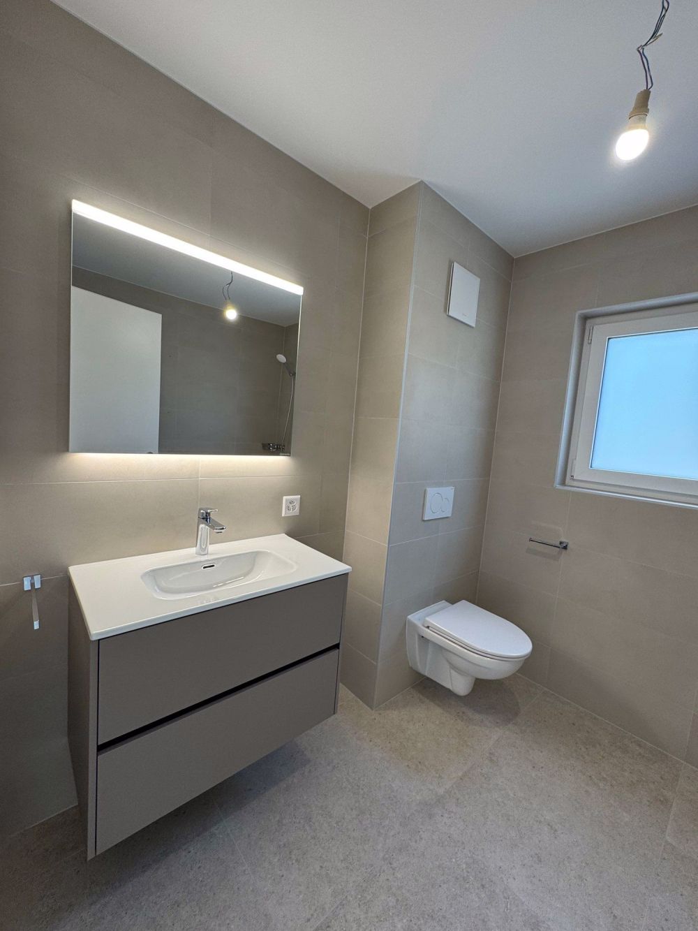 Neubau - R01 - 3.5-Zimmer-Wohnung mit Terrasse und Garten - Bild 5