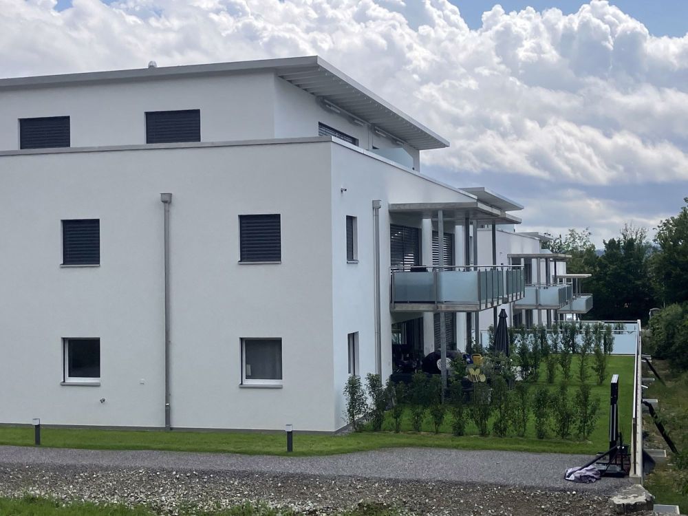 4 1/2 ZI-WOHNUNG in MFH mit 6 WHG - Bild 4