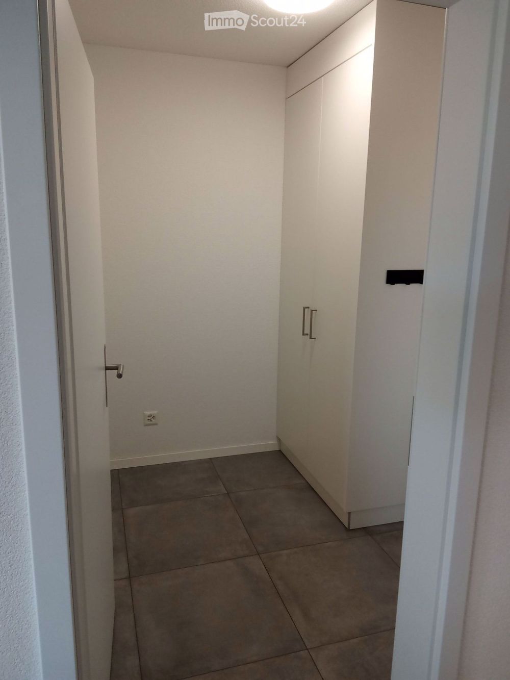 Moderne 3.5-Zimmer-Wohnung im Eigentumsstandard, Dorfstrasse 6, Ins - Bild 11