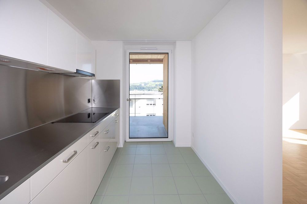 Erstvermietung nach Totalsanierung - 4.5 Zimmer-Dachwohnung - Bild 3