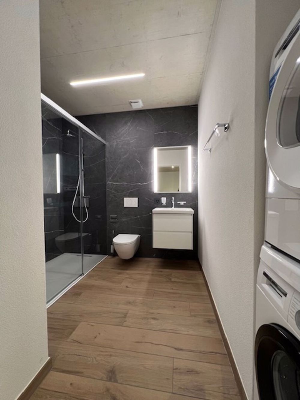 À louer : superbe appartement 2.5 pièces moderne et lumineux-1er étage - Bild 5