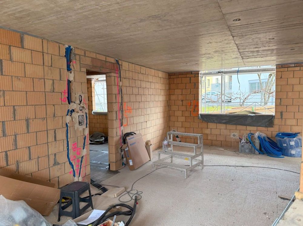 Attraktive 2 1/2 Zimmer-Neubauwohnung an zentraler Lage - Küche/Wohnen 2