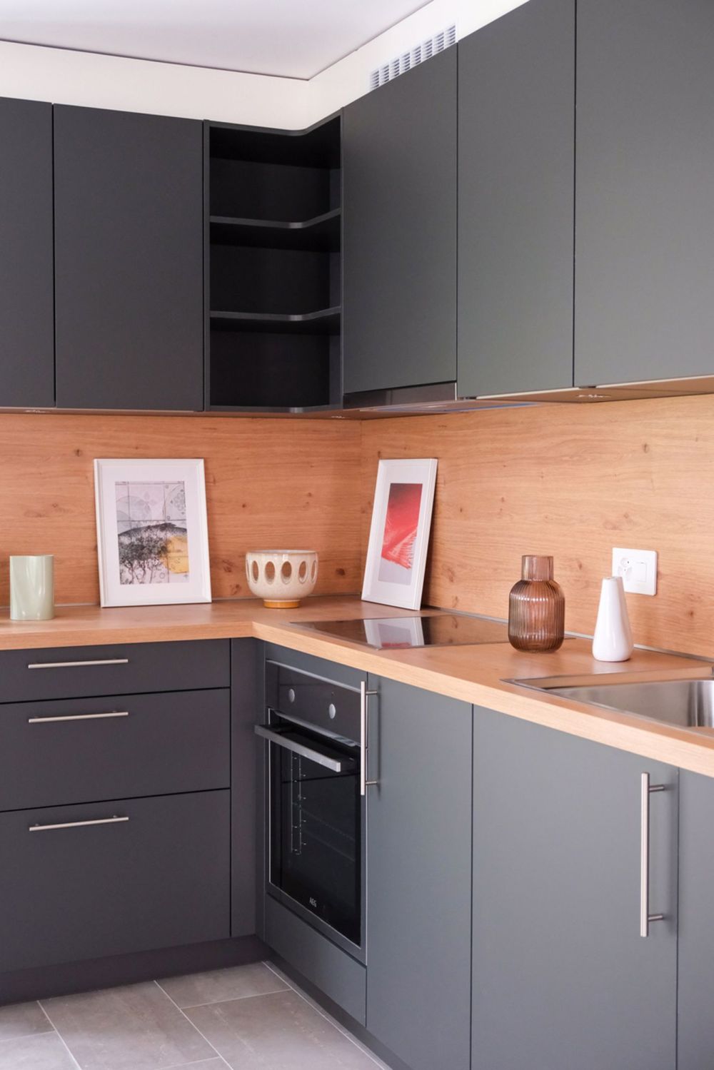 Großes 3,5-Zimmer-Apartment mit 2 Balkonen, neu - Bild 5