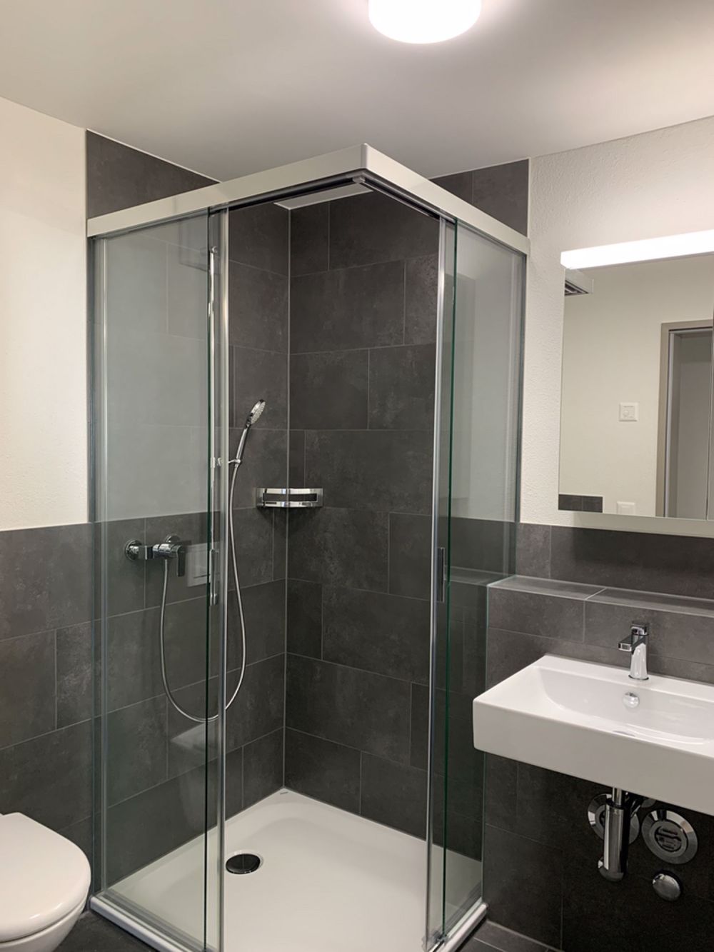 Zentrumsnahe Wohnung in ruhigem Wohnquartier - WC/Dusche